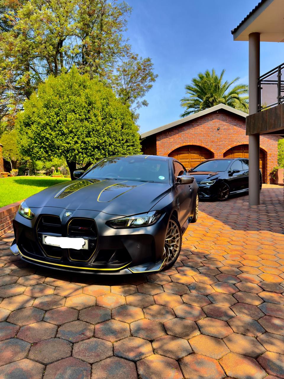2023 BMW M4 